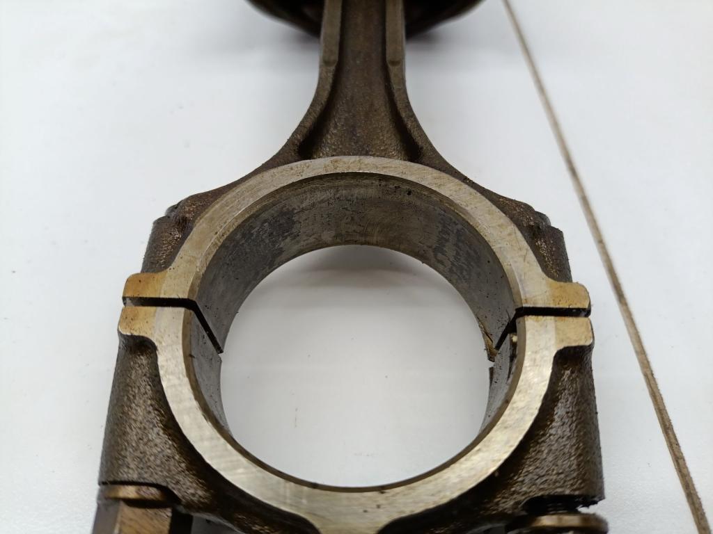 Поршень с шатуном, 2500 рублей, Пермь