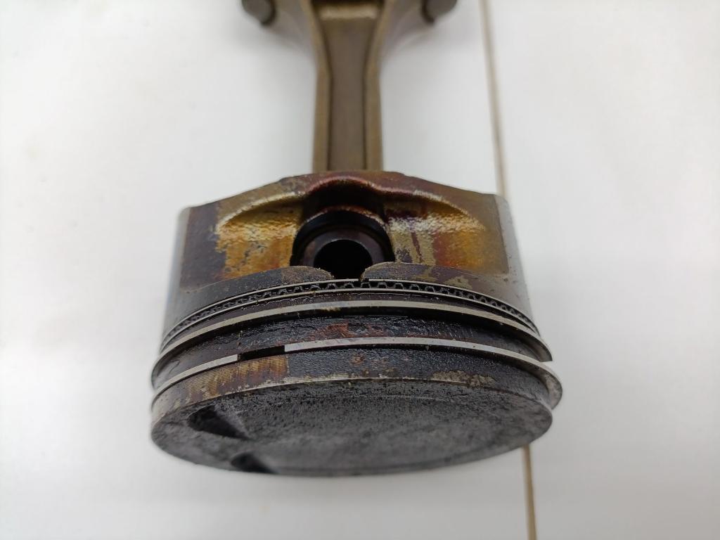 Поршень с шатуном, 2500 рублей, Пермь