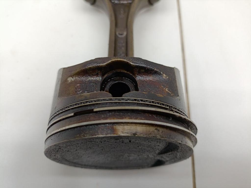 Поршень с шатуном, 2500 рублей, Пермь