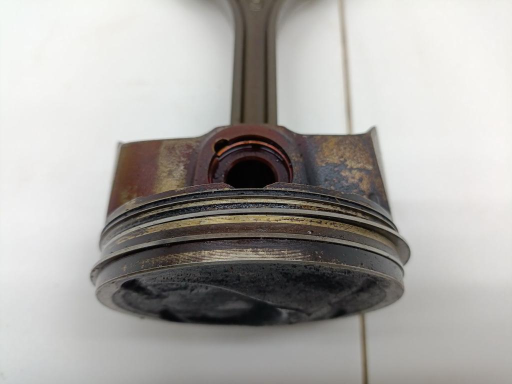 Поршень с шатуном, 4500 рублей, Пермь