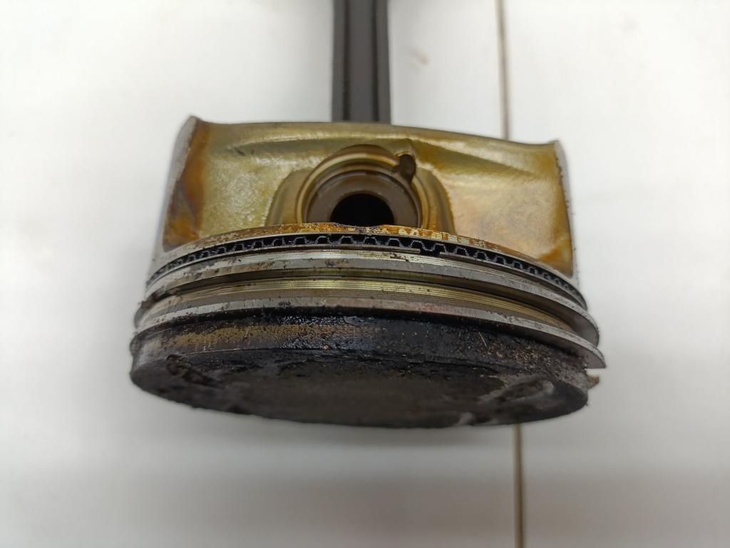 Поршень с шатуном, 3000 рублей, Пермь