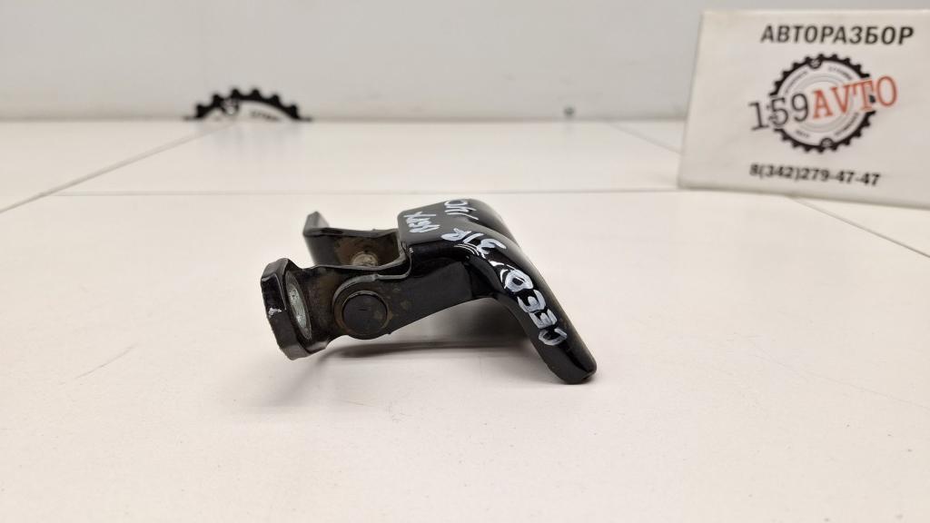 Петля двери задней правой верхняя, 500 рублей, Пермь