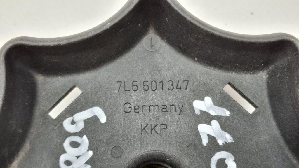 Болт крепления запасного колеса, 500 рублей, Пермь