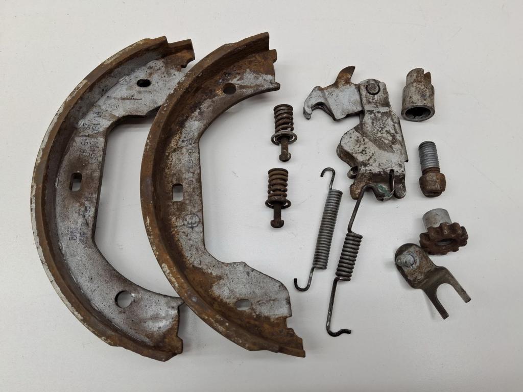 Ремкомплект ручника, 1500 рублей, Пермь