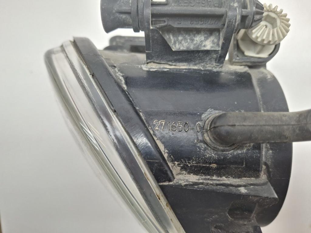 Фара противотуманная правая, 2000 рублей, Пермь