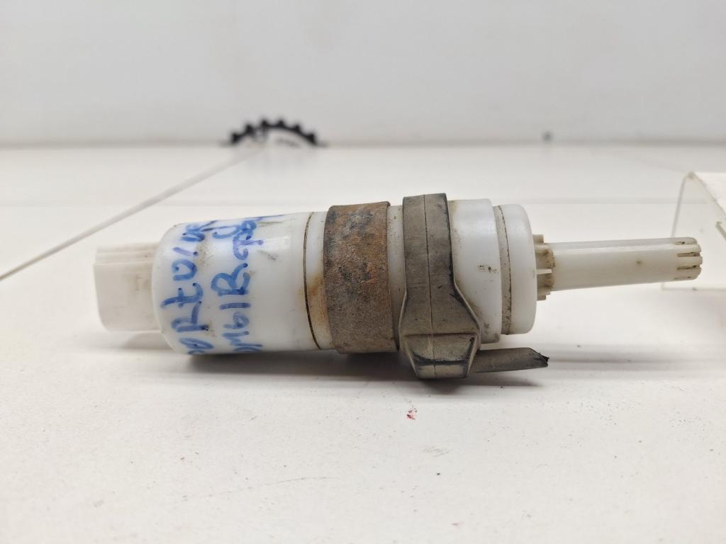 Насос омывателя фар, 2500 рублей, Пермь