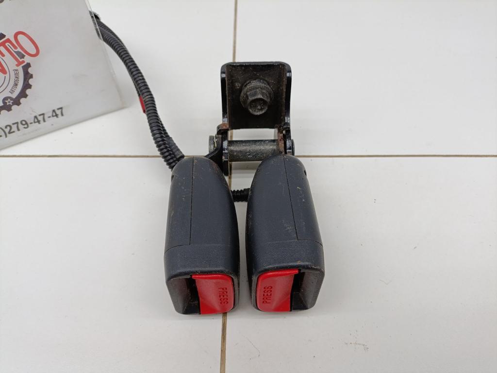 Ответная часть ремня безопасности, 700 рублей, Пермь