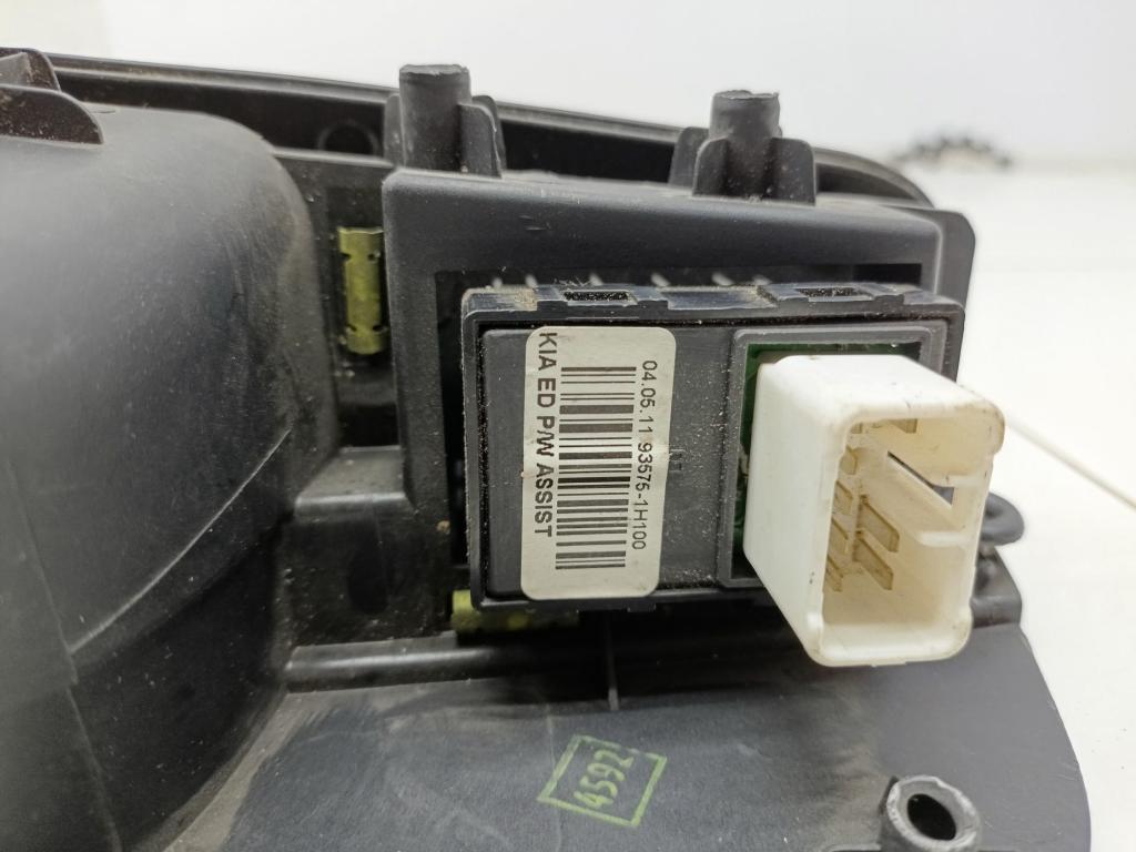 Кнопка стеклоподъемника, 500 рублей, Пермь