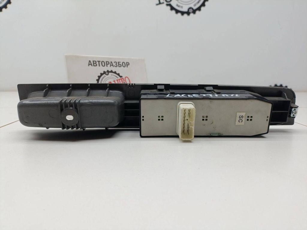 Блок управления стеклоподъемниками, 2000 рублей, Пермь