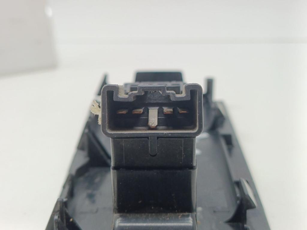 Кнопка стеклоподъемника, 500 рублей, Пермь