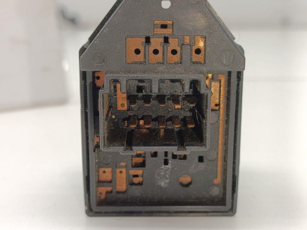 Переключатель регулировки зеркала, 800 рублей, Пермь