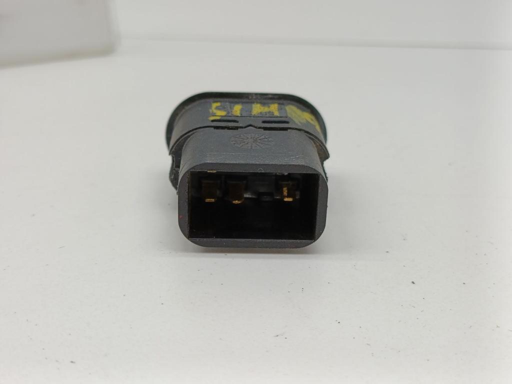 Кнопка стеклоподъемника, 500 рублей, Пермь