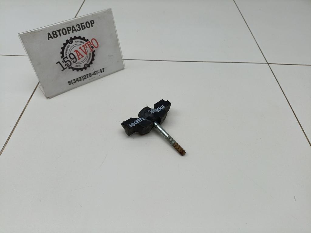 Болт крепления запасного колеса, 500 рублей, Пермь