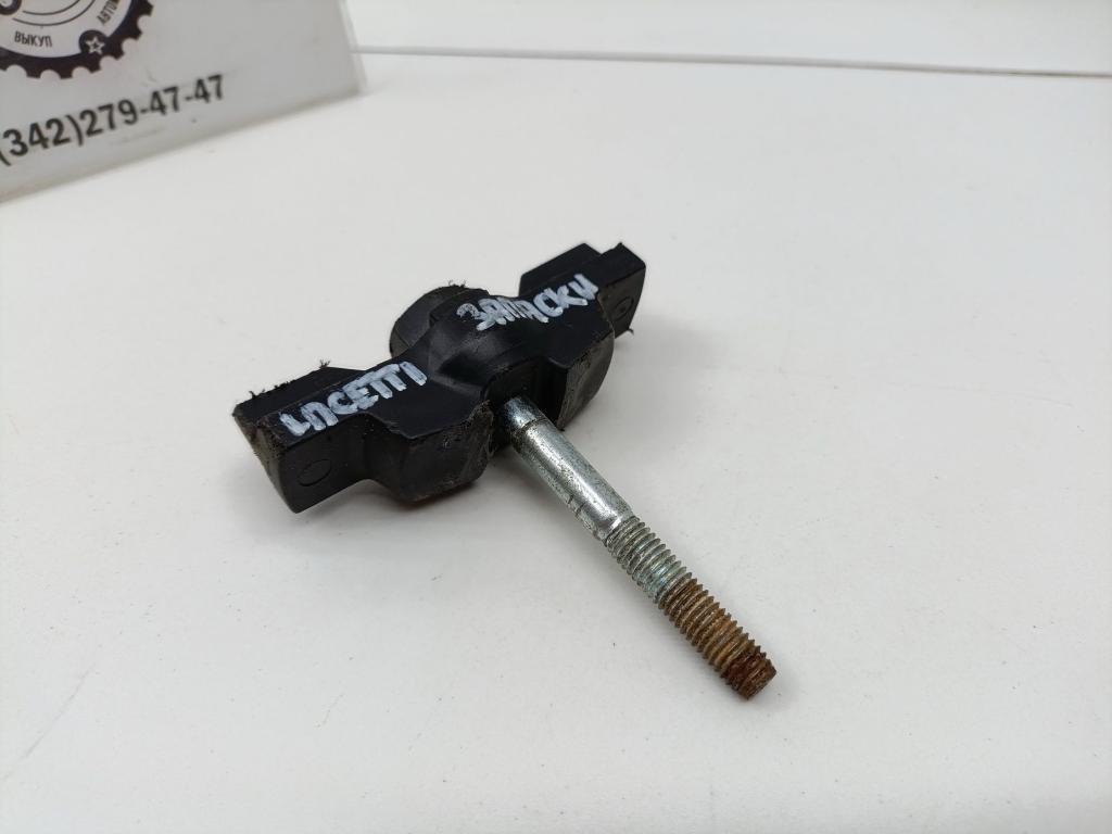 Болт крепления запасного колеса, 500 рублей, Пермь