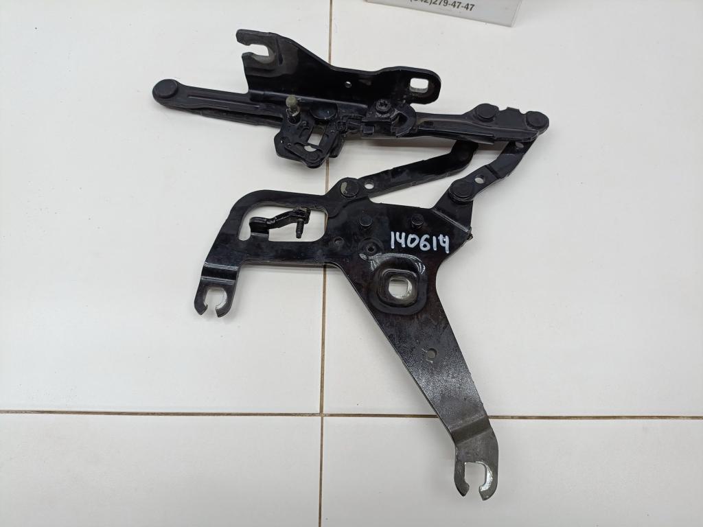 Петля капота правая, 3000 рублей, Пермь