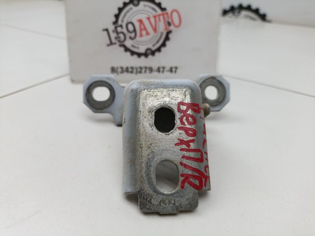 Петля двери передней правой верхняя, 500 рублей, Пермь