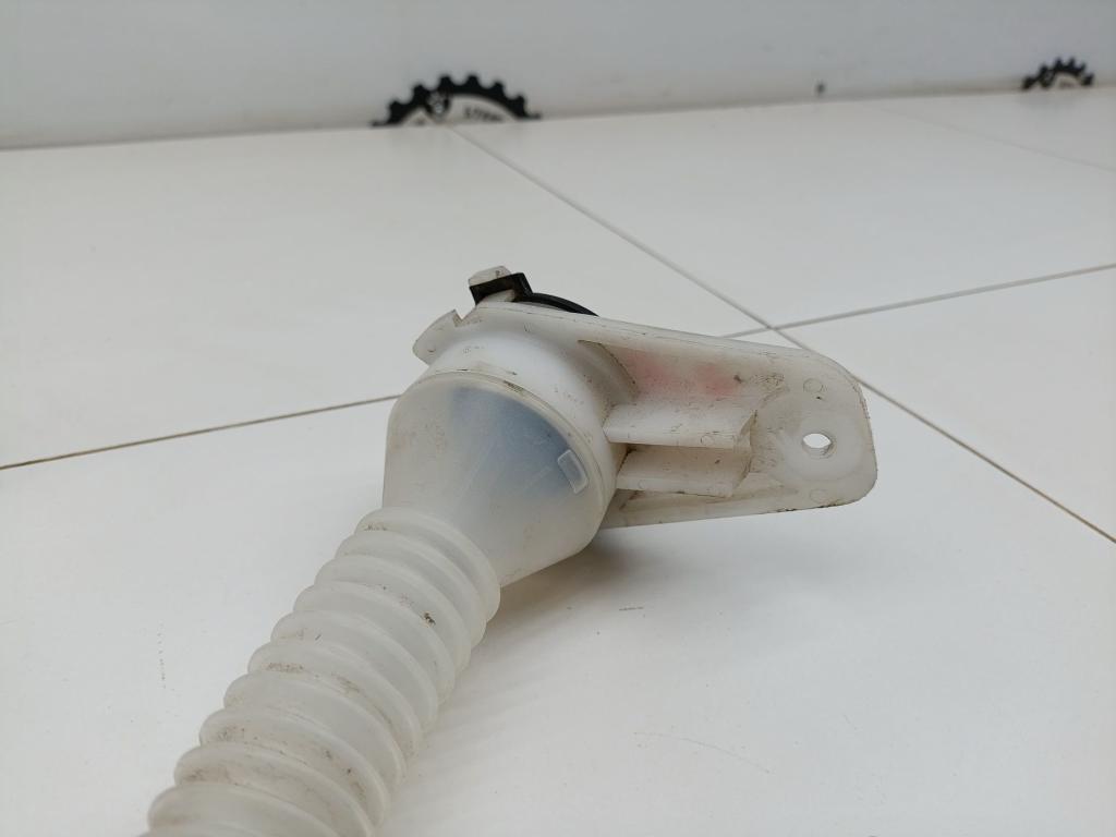 Горловина бачка омывателя, 1000 рублей, Пермь