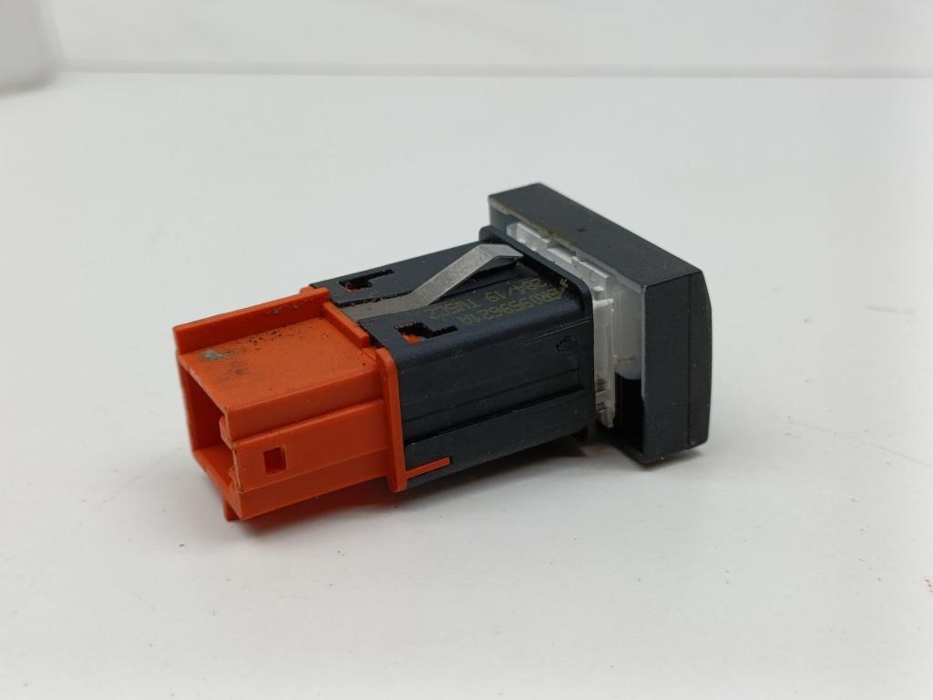 Кнопка обогрева заднего стекла, 500 рублей, Пермь