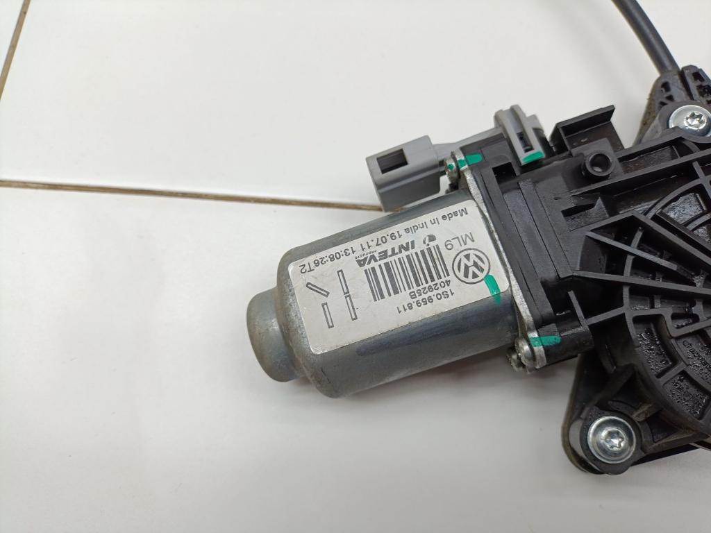 Стеклоподъемник задний правый, 1000 рублей, Пермь