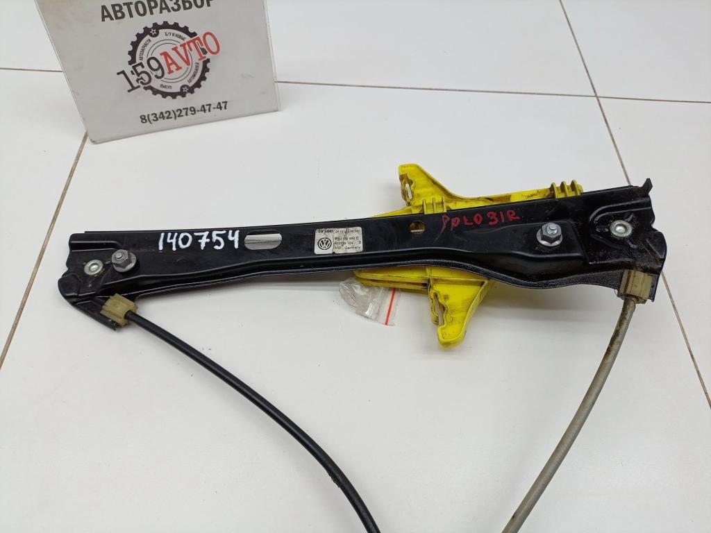 Стеклоподъемник задний правый, 1000 рублей, Пермь