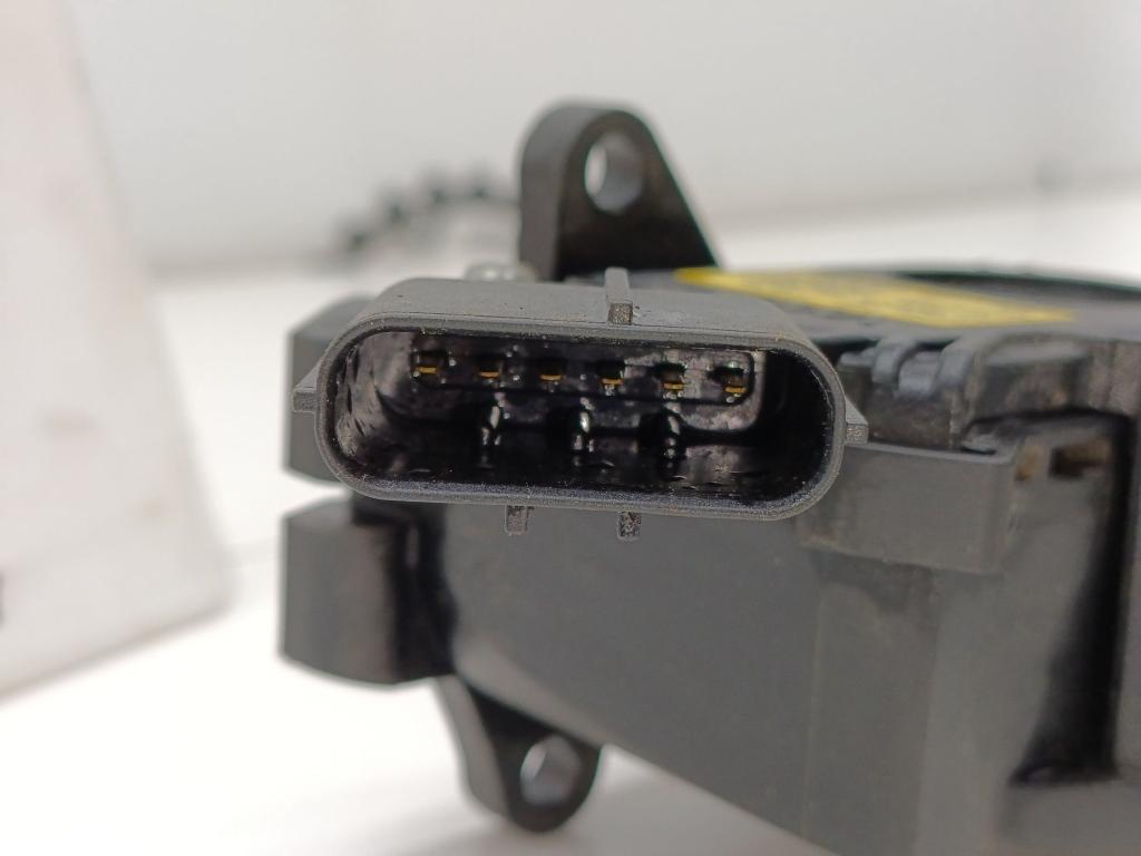 Педаль газа, 2000 рублей, Пермь