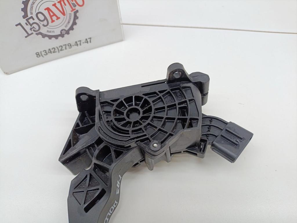 Педаль газа, 2000 рублей, Пермь