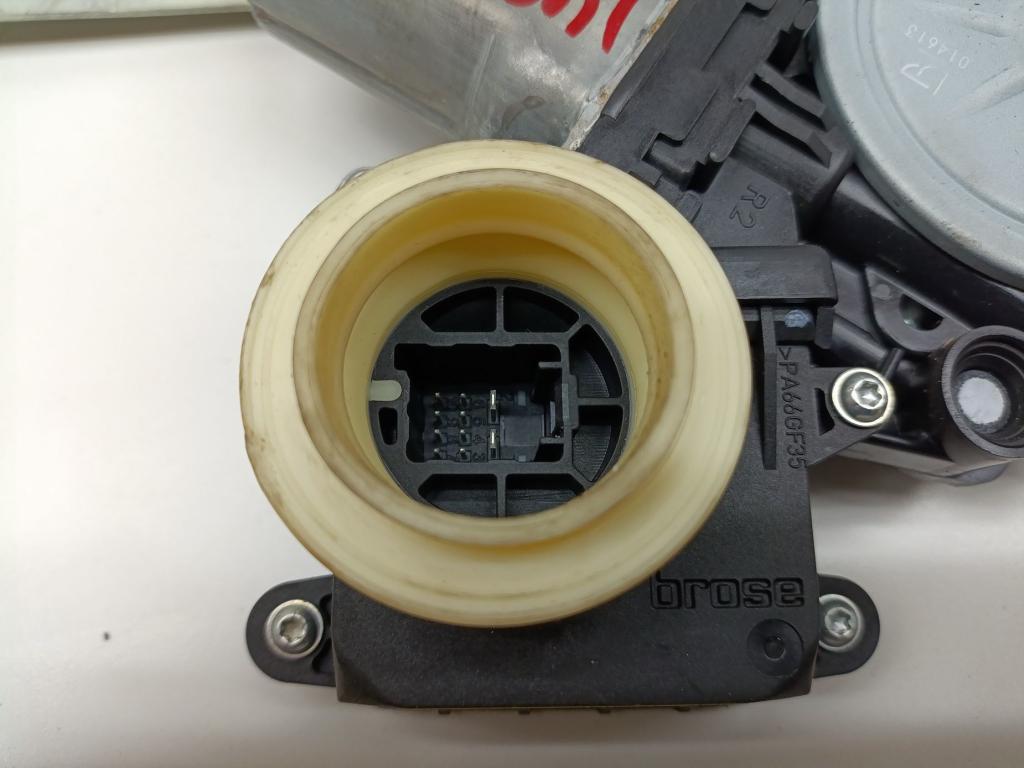 Стеклоподъемник передний правый, 3000 рублей, Пермь