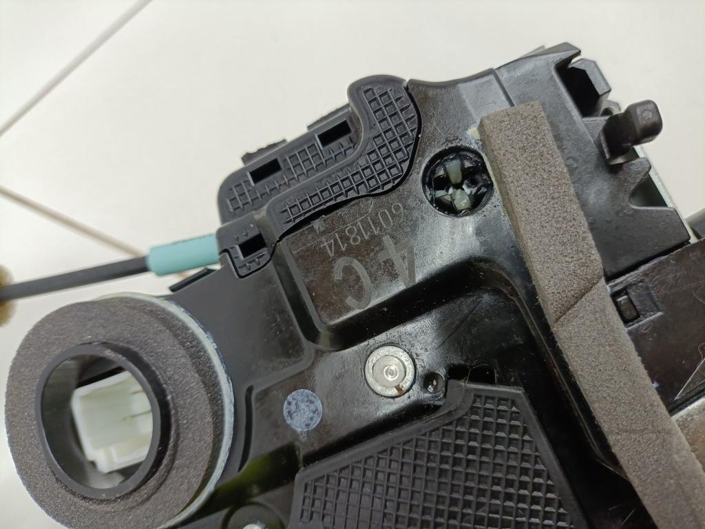 Замок двери задней левой, 1000 рублей, Пермь