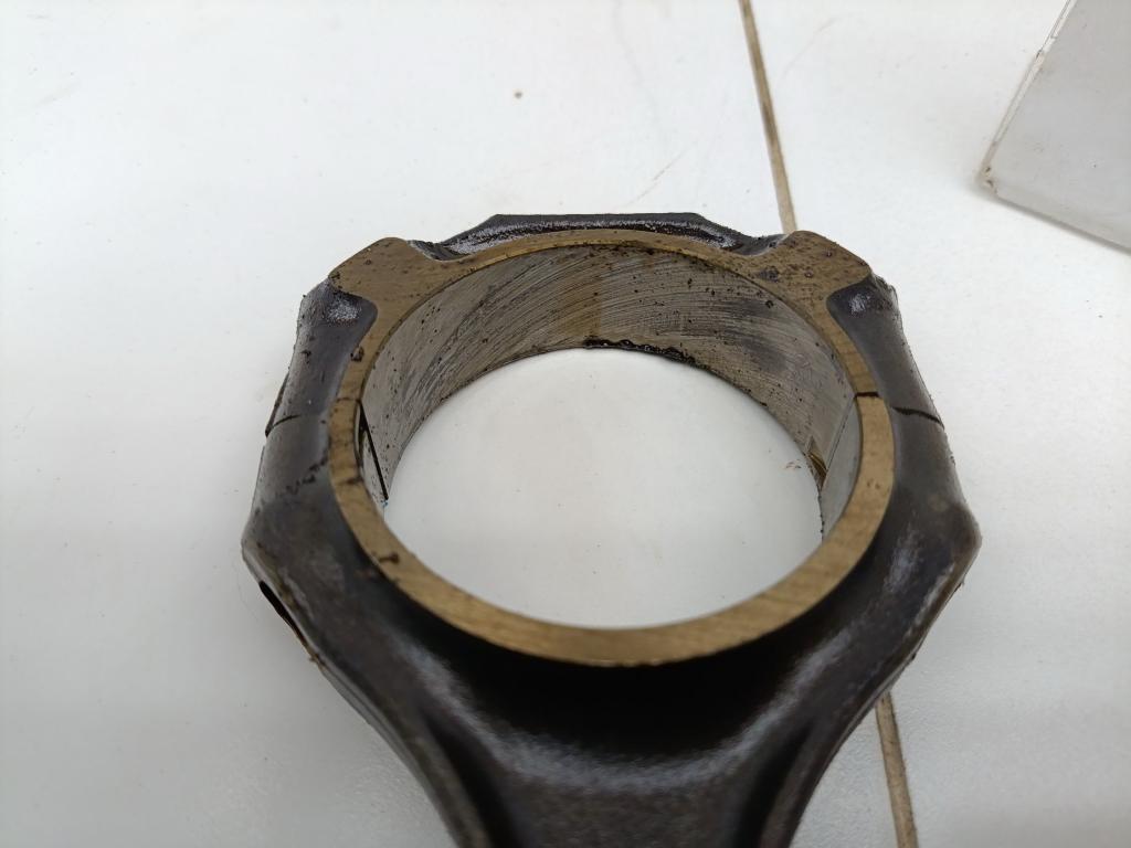 Поршень с шатуном, 4500 рублей, Пермь