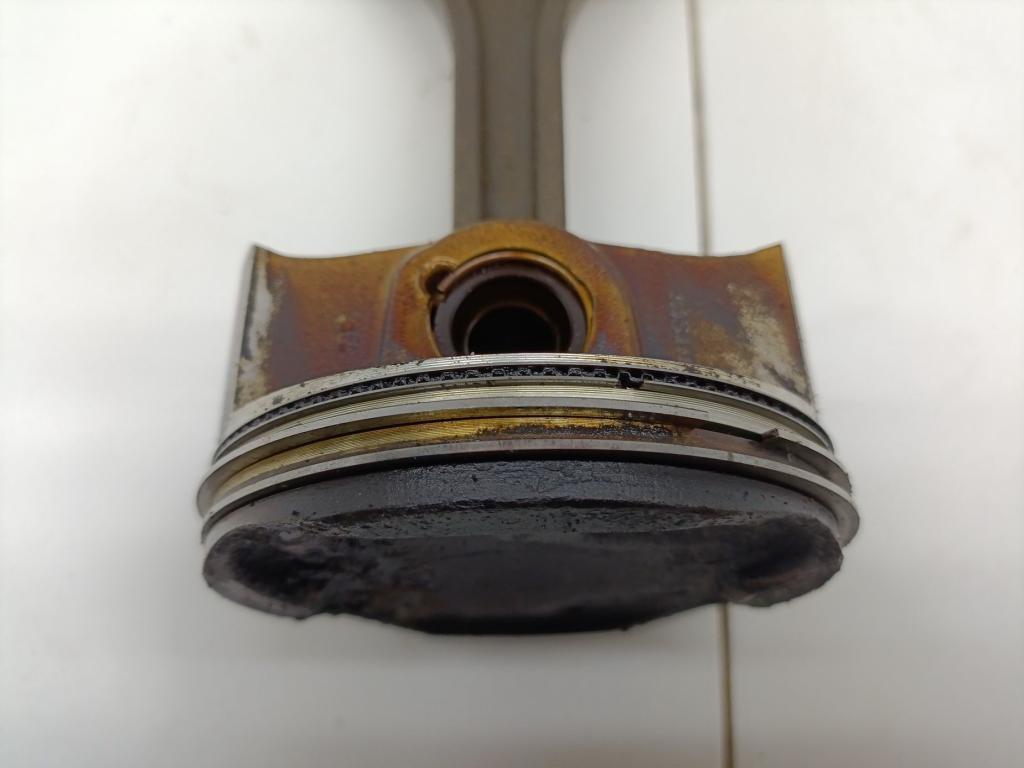 Поршень с шатуном, 3000 рублей, Пермь