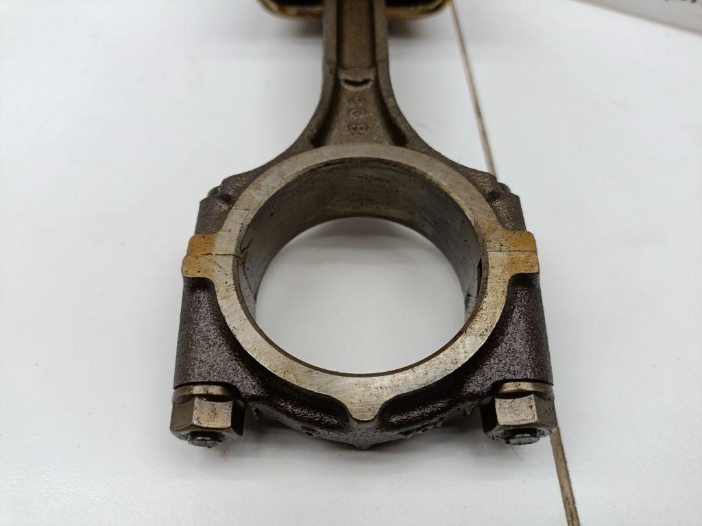 Поршень с шатуном, 1600 рублей, Пермь