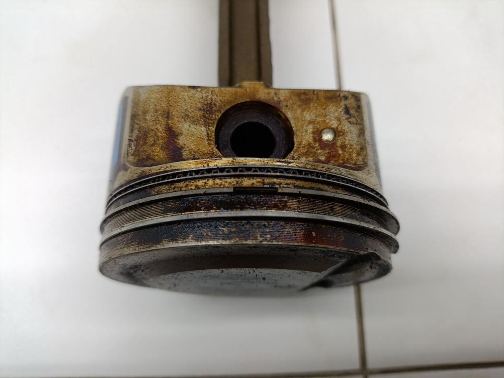 Поршень с шатуном, 1600 рублей, Пермь