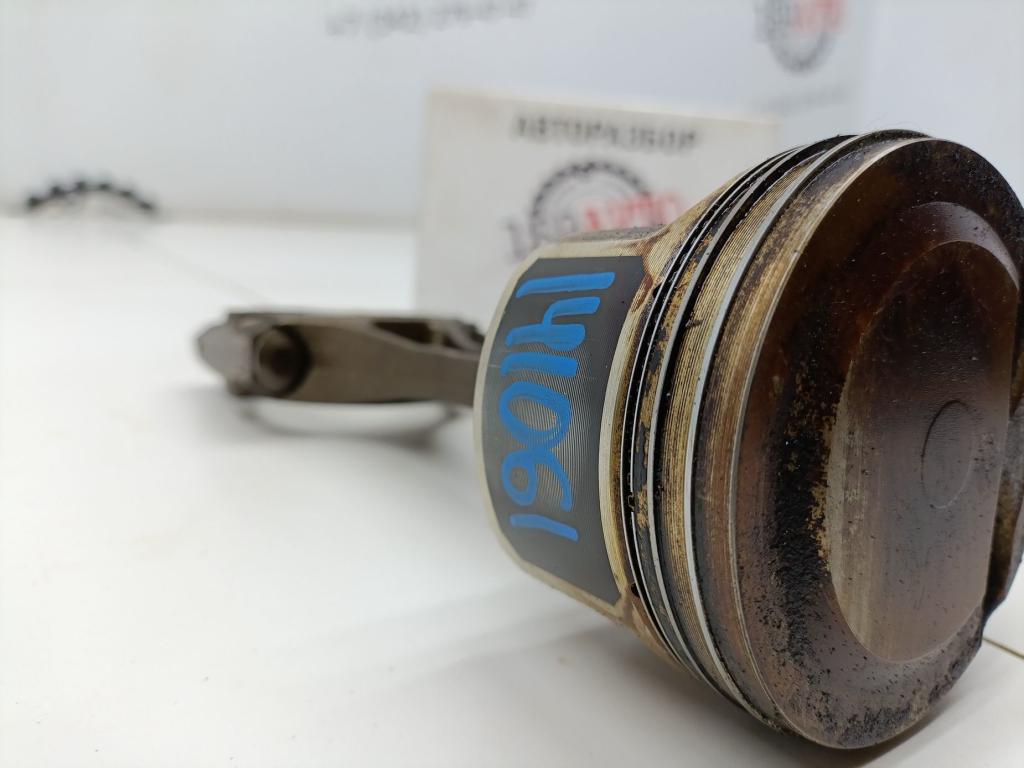 Поршень с шатуном, 1600 рублей, Пермь