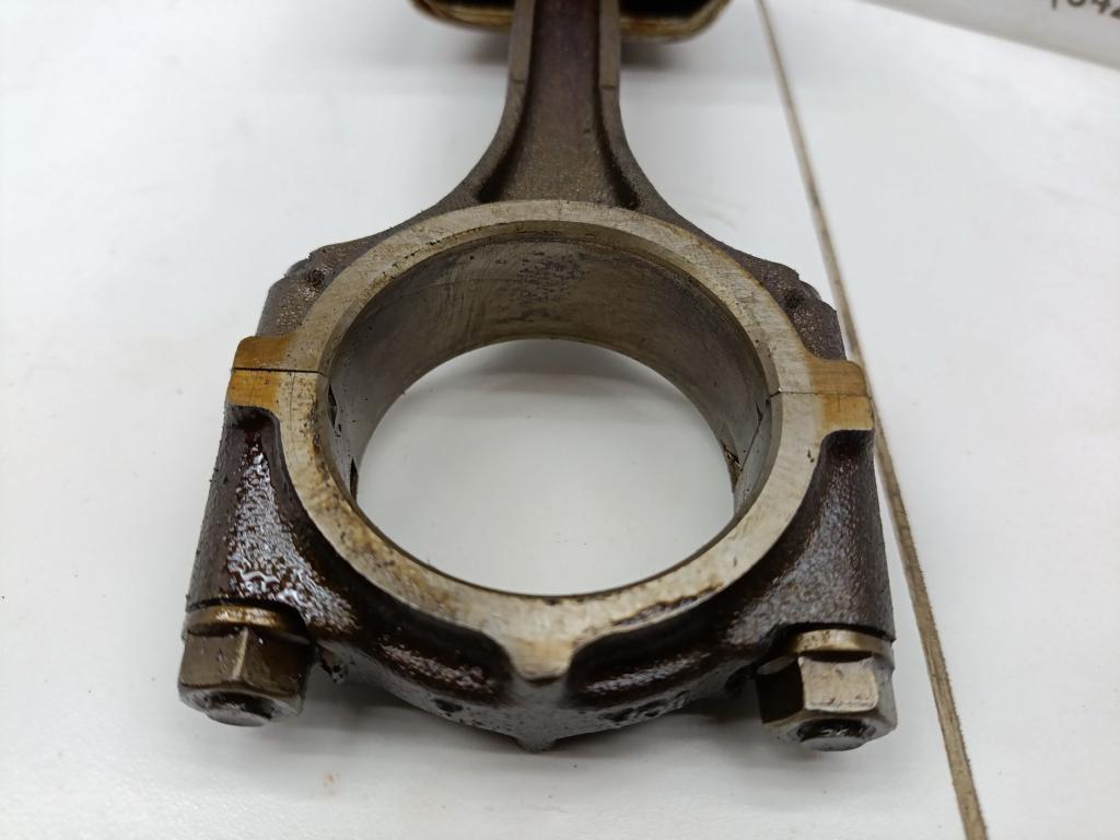 Поршень с шатуном, 1600 рублей, Пермь