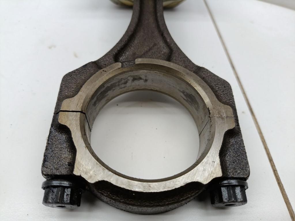 Поршень с шатуном, 3500 рублей, Пермь