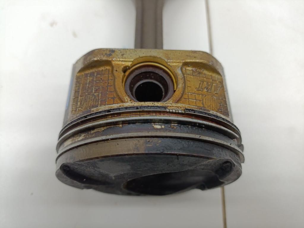 Поршень с шатуном, 3500 рублей, Пермь