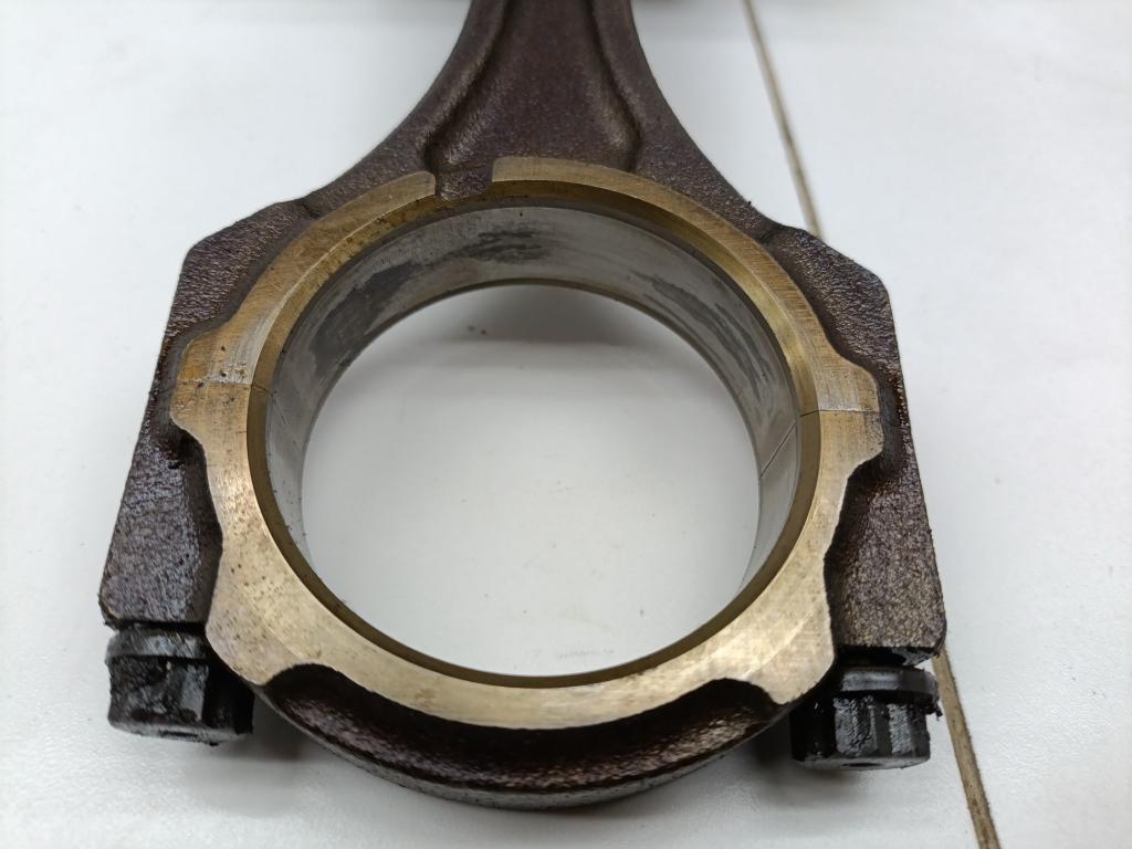 Поршень с шатуном, 3000 рублей, Пермь