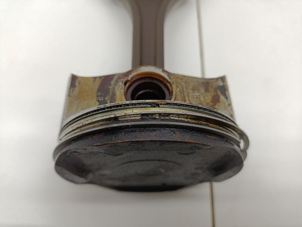 Поршень с шатуном, 3000 рублей, Пермь