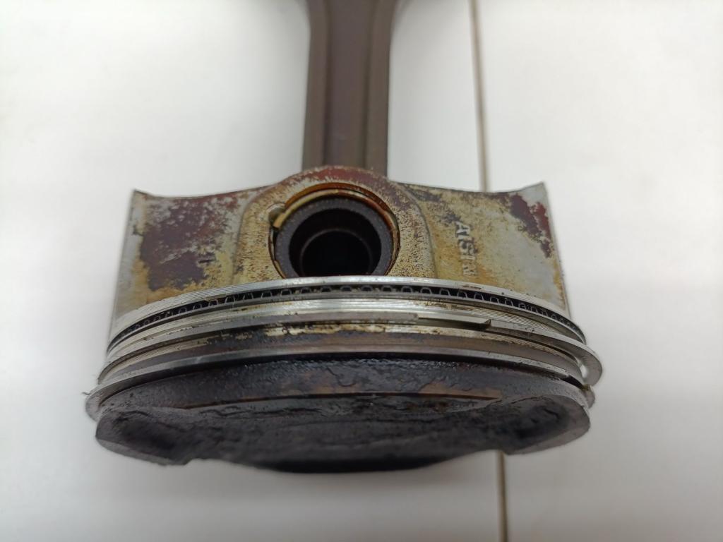 Поршень с шатуном, 3000 рублей, Пермь