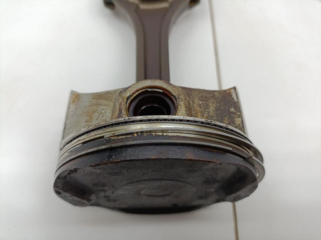 Поршень с шатуном, 3000 рублей, Пермь