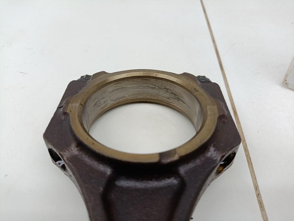 Поршень с шатуном, 3000 рублей, Пермь