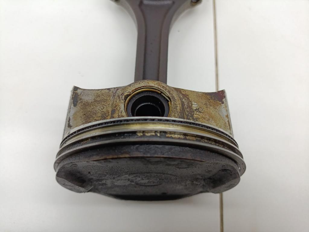 Поршень с шатуном, 3000 рублей, Пермь