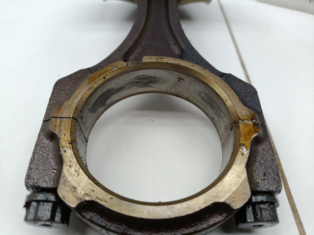 Поршень с шатуном, 3000 рублей, Пермь