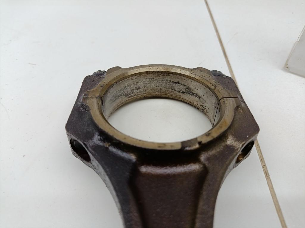 Поршень с шатуном, 3000 рублей, Пермь