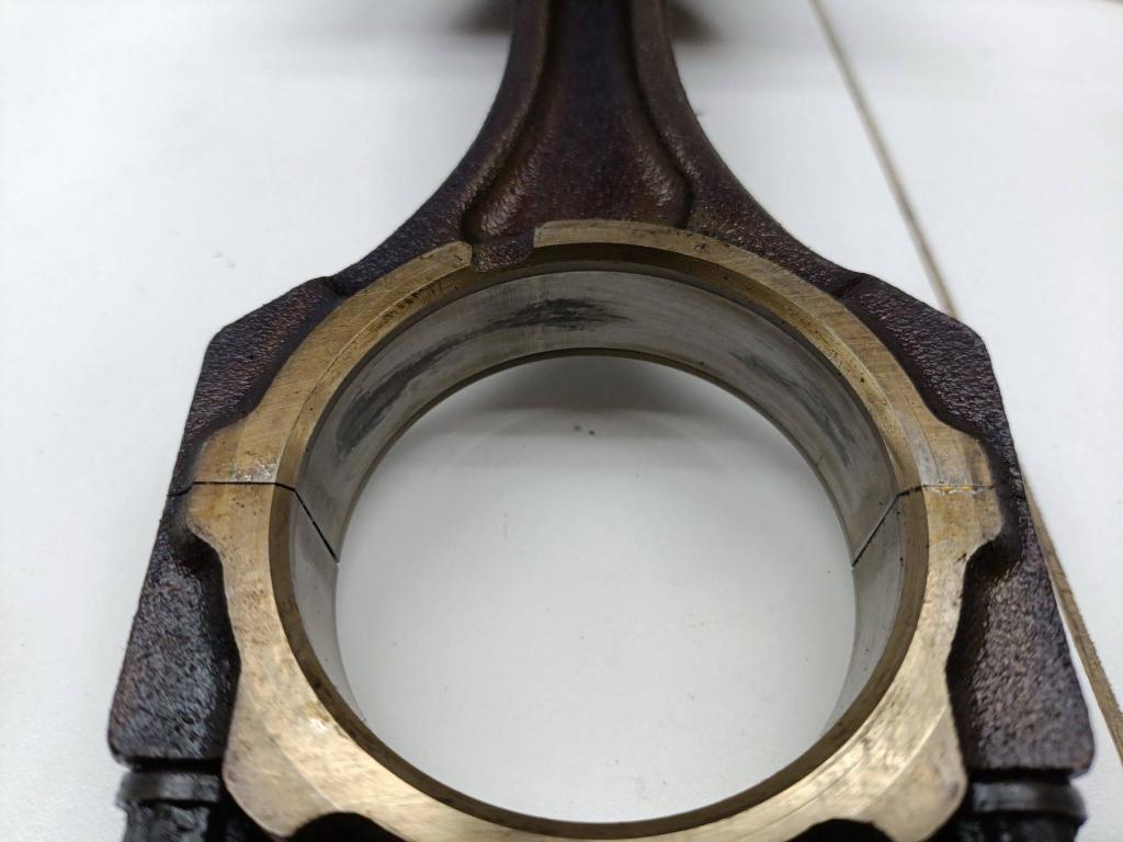 Поршень с шатуном, 3000 рублей, Пермь