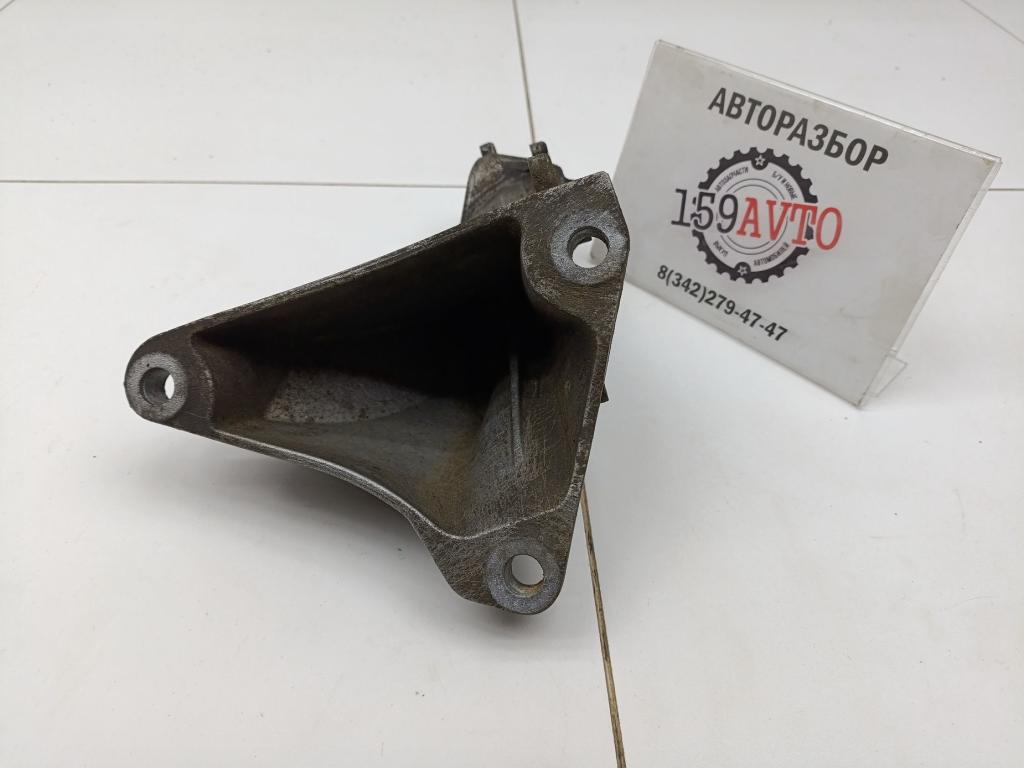 Кронштейн двигателя правый, 1000 рублей, Пермь