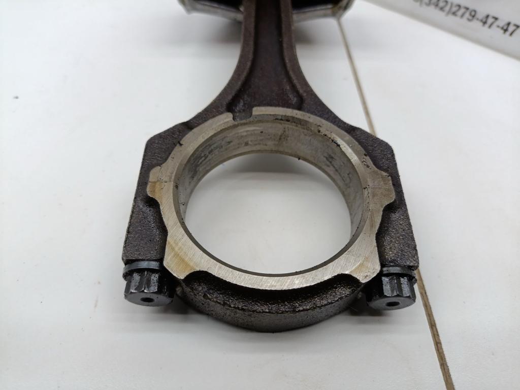 Поршень с шатуном, 3000 рублей, Пермь