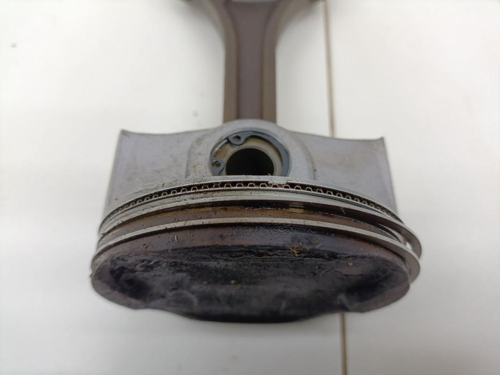 Поршень с шатуном, 3000 рублей, Пермь