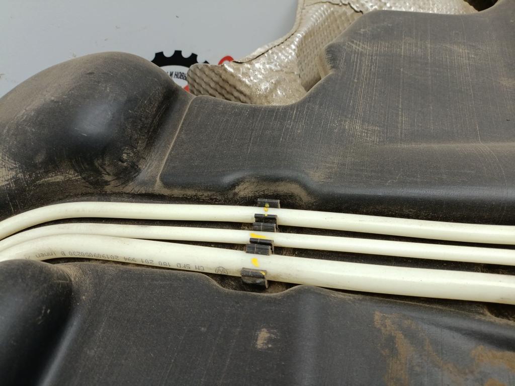 Бак топливный, 2000 рублей, Пермь