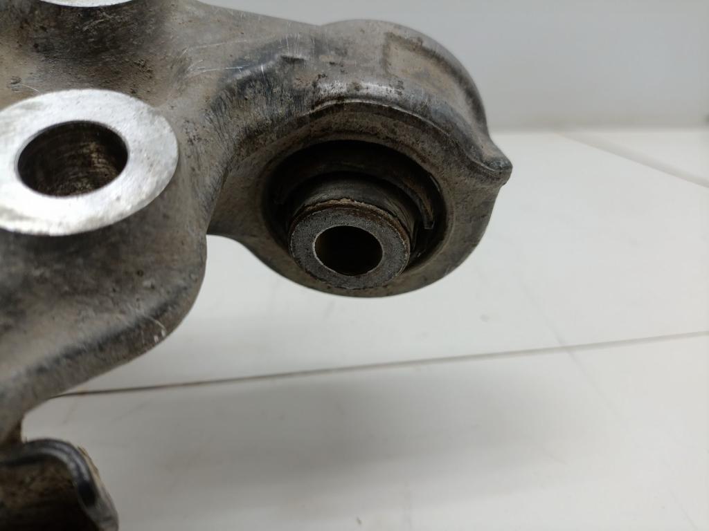 Кулак поворотный задний правый, 6000 рублей, Пермь